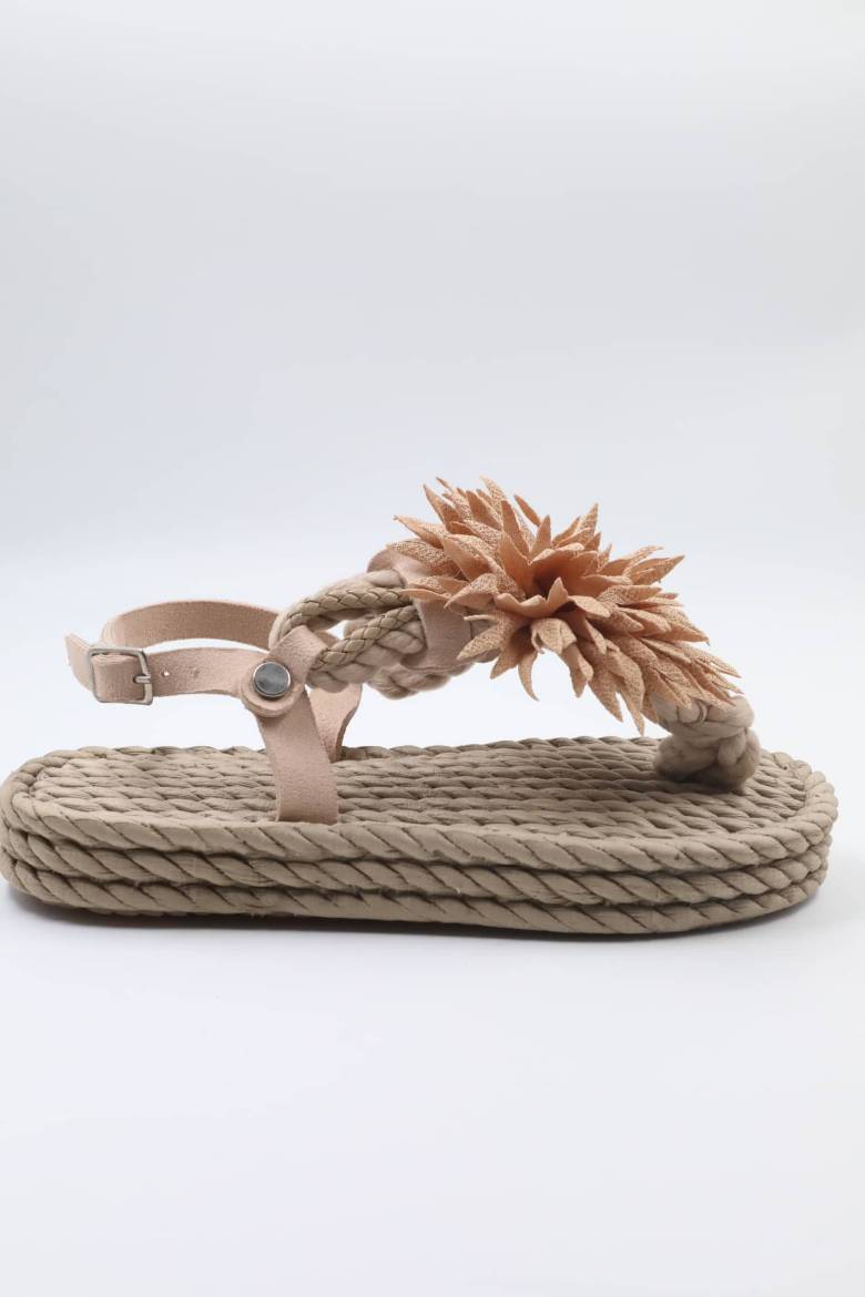 2025-siyah-cilt-hakiki-deri-kadin-sneaker