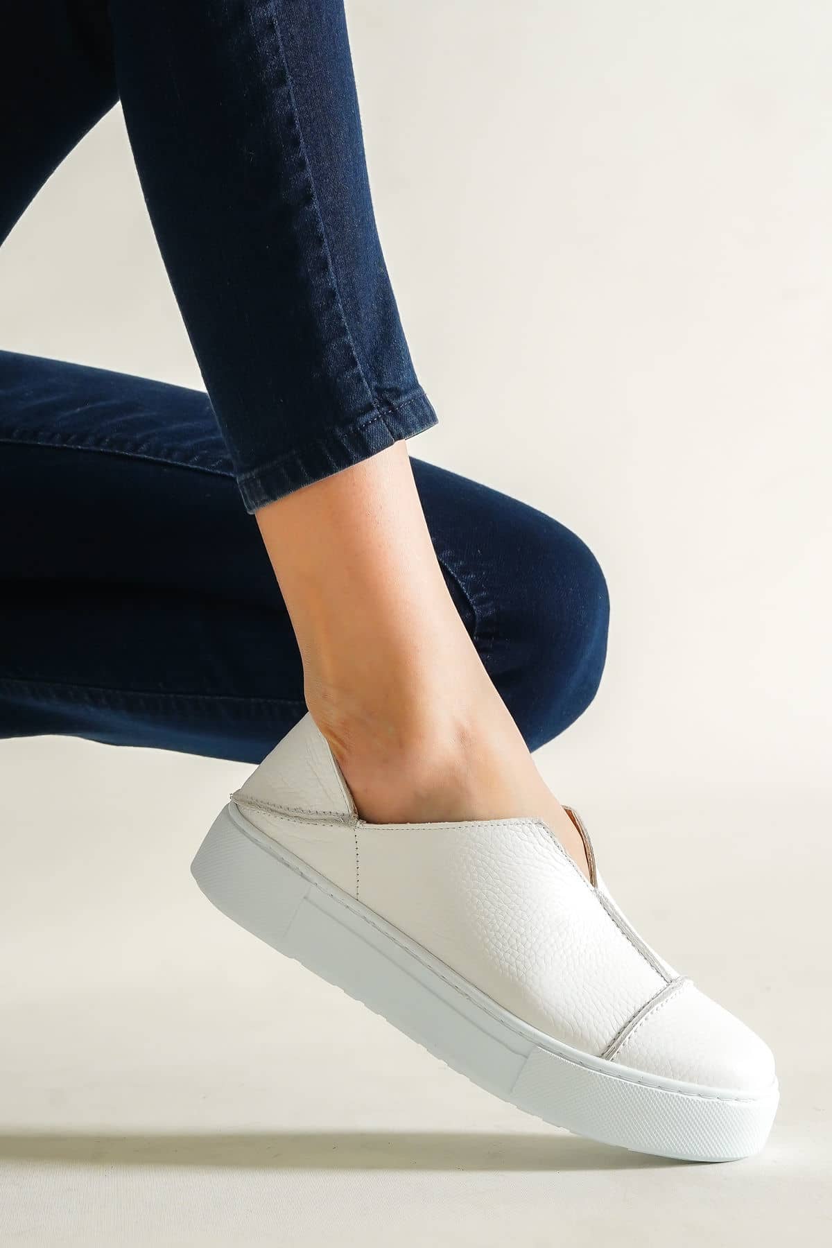 Passage Shoes. 2025 Beyaz Cilt Hakiki Deri Kadın Sneaker