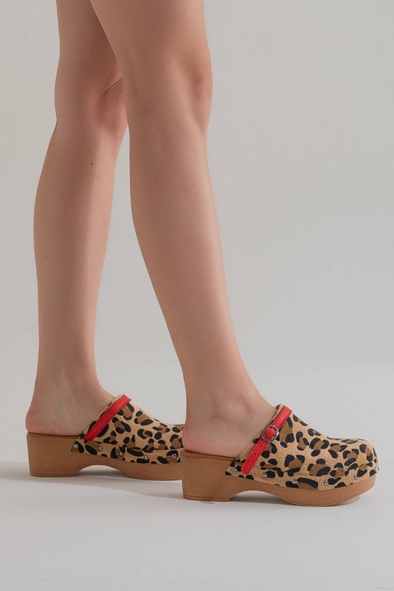Kadın Hakiki Süet Deri Takunya Terlik 6220  LEOPAR DESENLİ PSG23-6220LEOPAR DESENLİ resmi